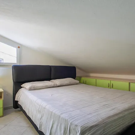 Paradise Apartment